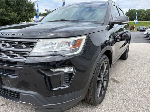 Used 2018 Ford Explorer XLT w/ Equipment Group 202A FWD image 21