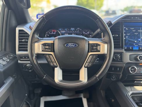 Used 2022 Ford F250 Platinum AWD/4WD image 24