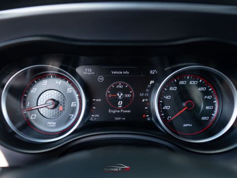 Used 2022 Dodge Charger Scat Pack w/ Navigation & Travel Group RWD image 29