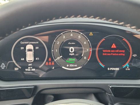 New 2025 Porsche Cayenne Turbo AWD/4WD image 25