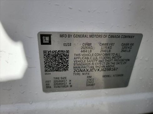 Used 2018 Chevrolet Equinox LT FWD image 25