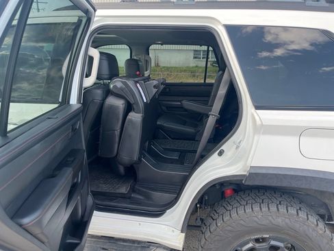 Used 2023 Toyota Sequoia TRD Pro AWD/4WD image 11