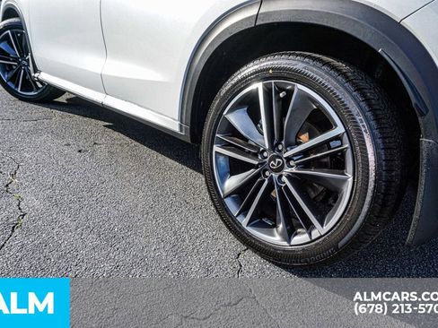 Used 2024 INFINITI QX50 Sport image 16