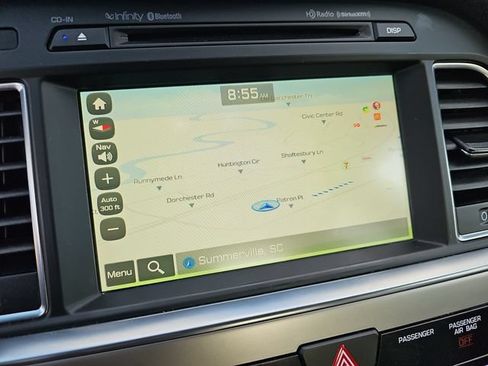 Used 2016 Hyundai Sonata Limited w/ Option Group 04 FWD image 23