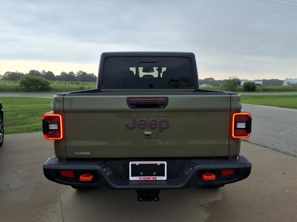 Used 2026 Jeep Gladiator Mojave AWD/4WD image 25