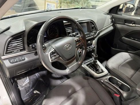 Used 2017 Hyundai Elantra Value Edition image 12