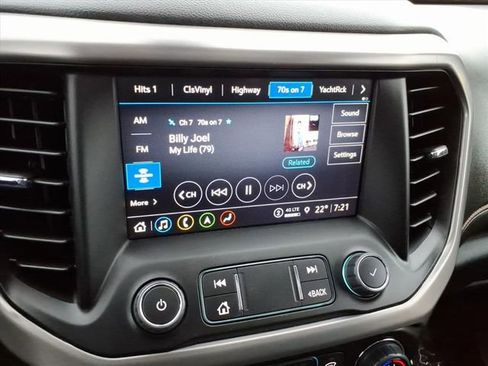 Used 2023 GMC Acadia AT4 w/ Technology Package image 30