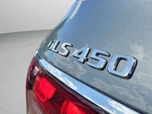 Certified 2026 Mercedes-Benz GLS 450 4MATIC image 36