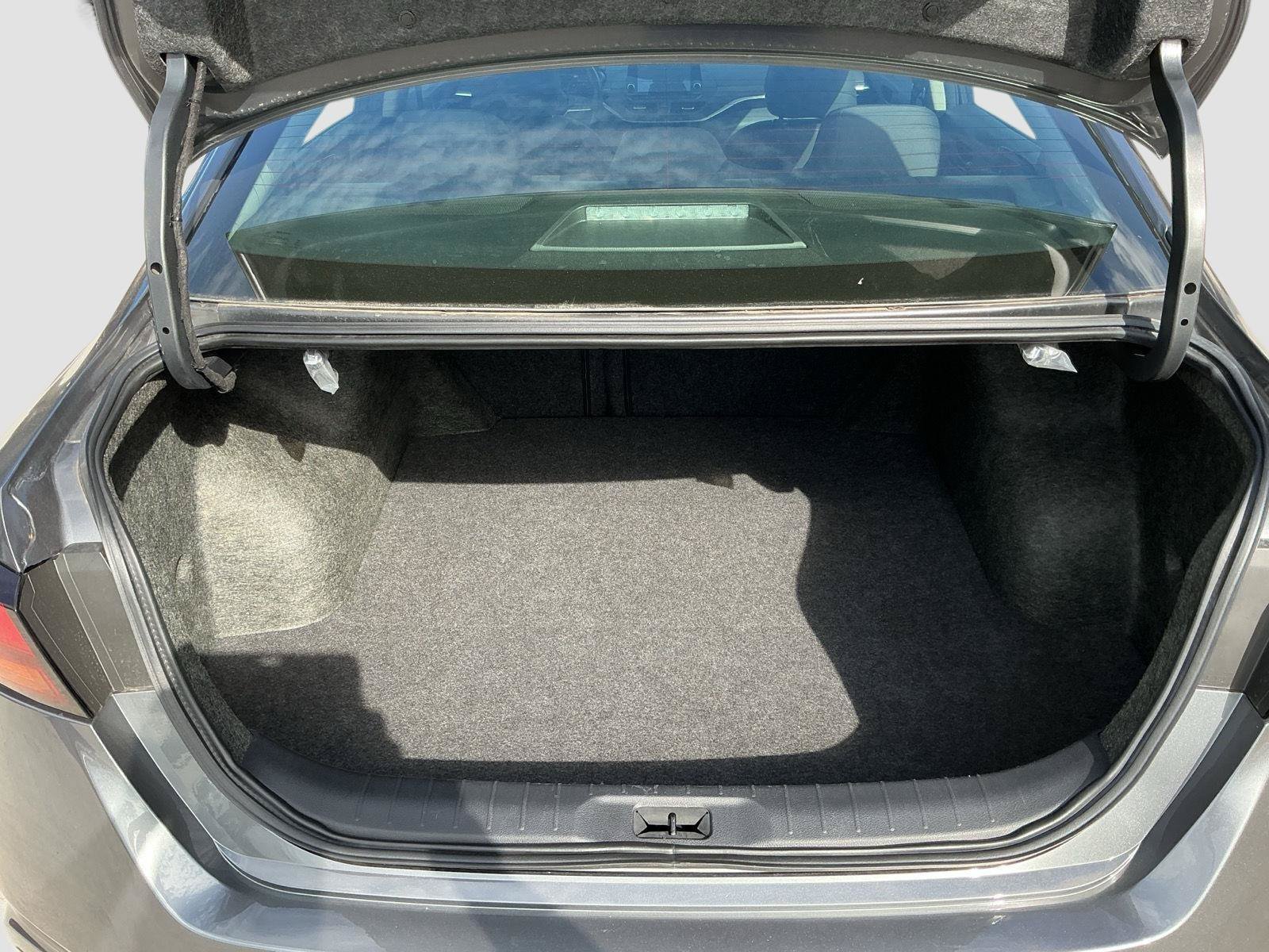 Used 2026 Nissan Altima 2.5 SV FWD image 20