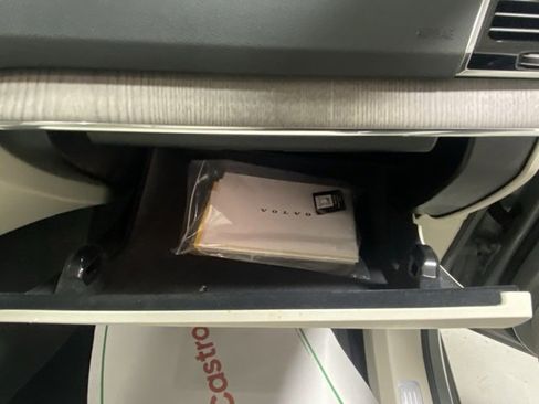 Used 2024 Volvo XC90 B6 Plus w/ Protection Package image 28