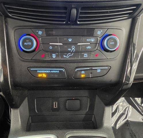 Used 2018 Ford Escape SE w/ SE Sport Appearance Package AWD/4WD image 18