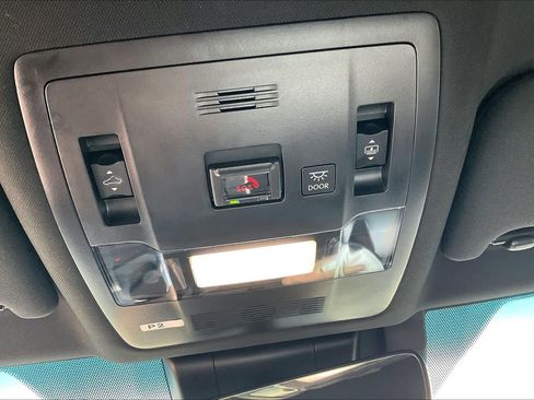 Used 2024 Lexus ES 350 w/ Technology Package image 31