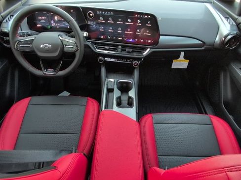 New 2026 Chevrolet Equinox EV RS image 5