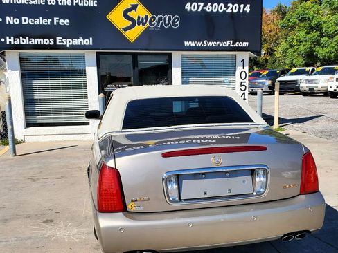 Used 2004 Cadillac De Ville DHS w/ Equipment Group image 13