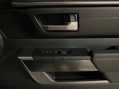 New 2026 Toyota Tundra SR5 w/ SR5 Convenience Package RWD image 19