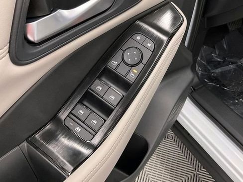 New 2026 Nissan Rogue Dark Armor AWD/4WD image 31