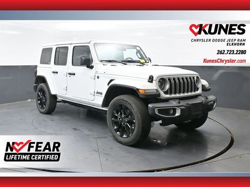 Used 2025 Jeep Wrangler Unlimited Sahara w/ Safety Group AWD/4WD image 1