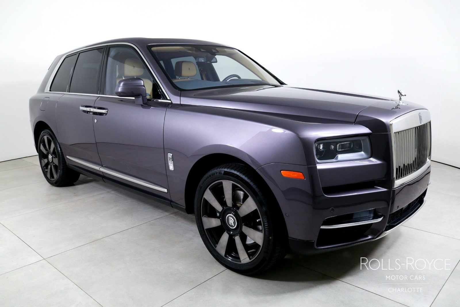 Certified 2020 Rolls-Royce Cullinan AWD/4WD image 6