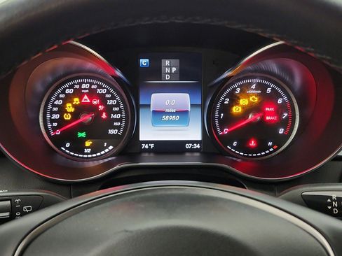 Used 2018 Mercedes-Benz GLC 300 image 9