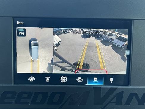 Used 2022 Mercedes-Benz Sprinter 2500 image 12
