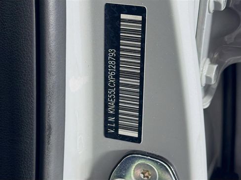 Certified 2023 Kia Stinger GT2 w/ Option Group 015 image 31