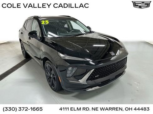 Used 2025 Buick Envision Sport Touring image 1