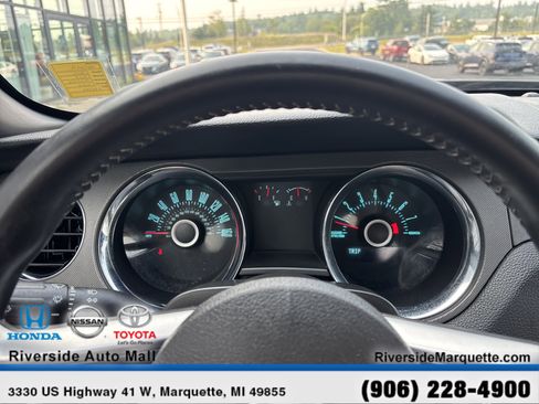 Used 2013 Ford Mustang Coupe image 16