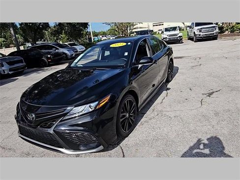 Used 2023 Toyota Camry XSE image 30