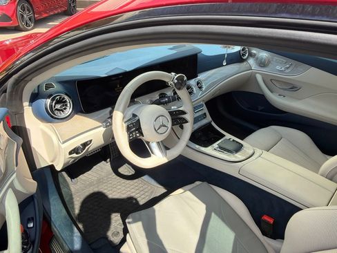 Used 2023 Mercedes-Benz E 450 Coupe image 6