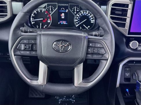 Used 2025 Toyota Tundra SR5 w/ SR5 Premium Package AWD/4WD image 39