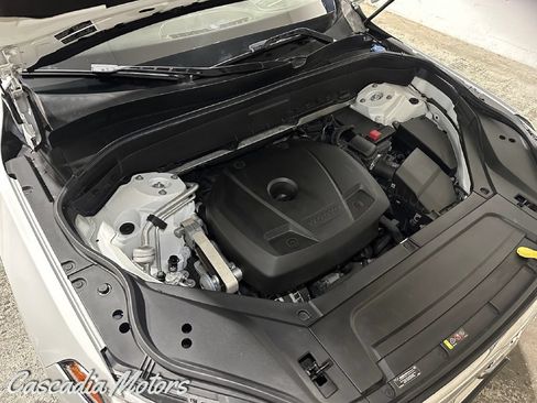 Used 2016 Volvo XC90 T6 AWD/4WD image 37