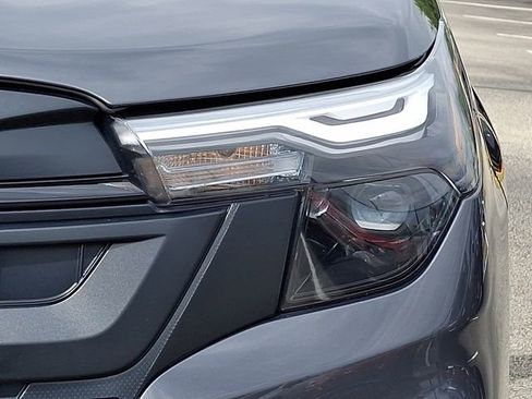 Used 2026 Subaru Forester AWD/4WD image 9
