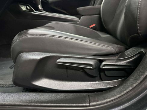 Used 2023 Honda Civic Sport image 23