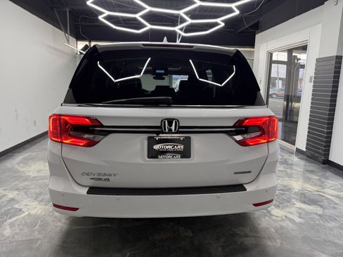 Used 2023 Honda Odyssey Touring image 4