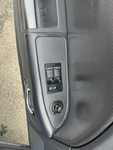 Used 2014 Dodge Challenger SXT Plus RWD image 9