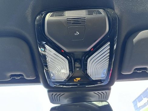 Used 2021 BMW X3 xDrive30i w/ Premium Package Essential image 36