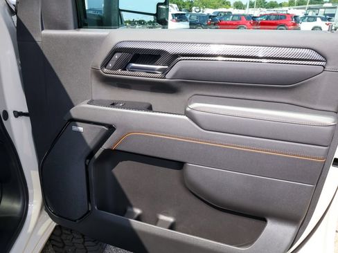 New 2026 GMC Sierra 2500 AT4 w/ Technology Package AWD/4WD image 57