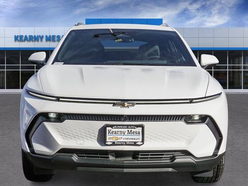 New 2026 Chevrolet Equinox EV LT FWD image 2