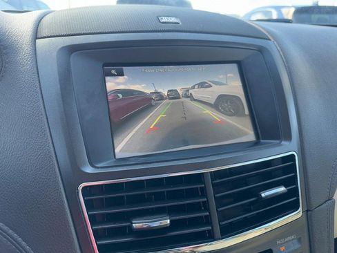 Used 2014 Lincoln MKT AWD w/ Equipment Group 201A image 24