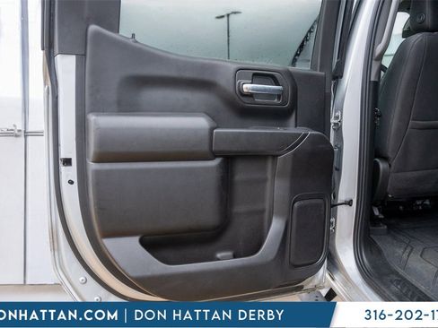 Used 2022 Chevrolet Silverado 1500 Custom image 17