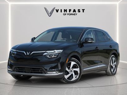 New 2025 VinFast VF 8 Eco