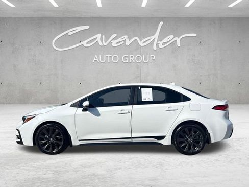 Used 2026 Toyota Corolla SE FWD image 16