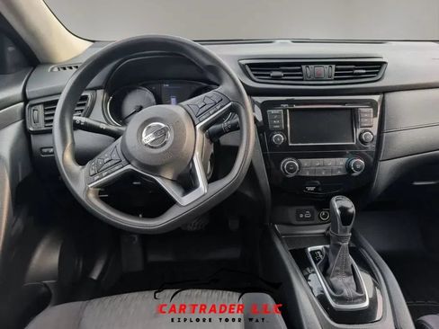 Used 2018 Nissan Rogue S AWD/4WD image 19