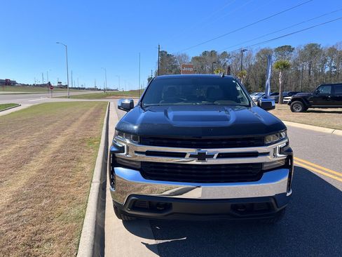 Used 2021 Chevrolet Silverado 1500 LT w/ Z71 Off-Road Package image 11