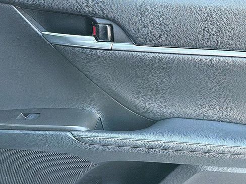 Used 2021 Toyota Camry XSE FWD image 27