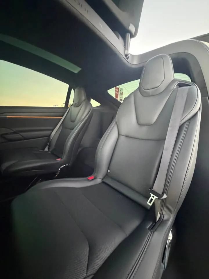 Used 2026 Tesla Model X Plaid AWD/4WD image 9