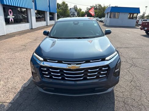 Used 2026 Chevrolet Equinox LT AWD/4WD image 4