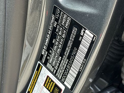 Used 2018 Mercedes-Benz GLC 300 image 27