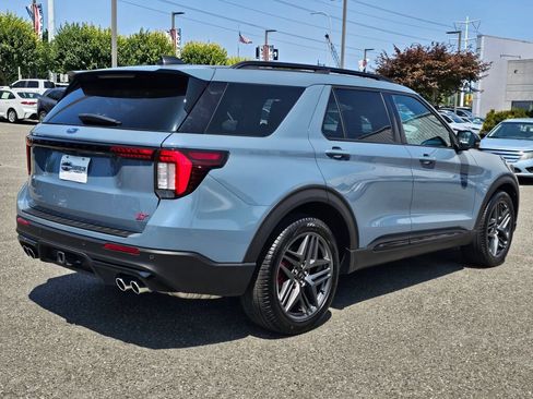 Certified 2025 Ford Explorer ST w/ Sun And Sound Package AWD/4WD image 5
