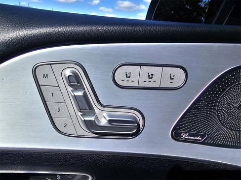 Used 2020 Mercedes-Benz GLS 580 4MATIC image 14